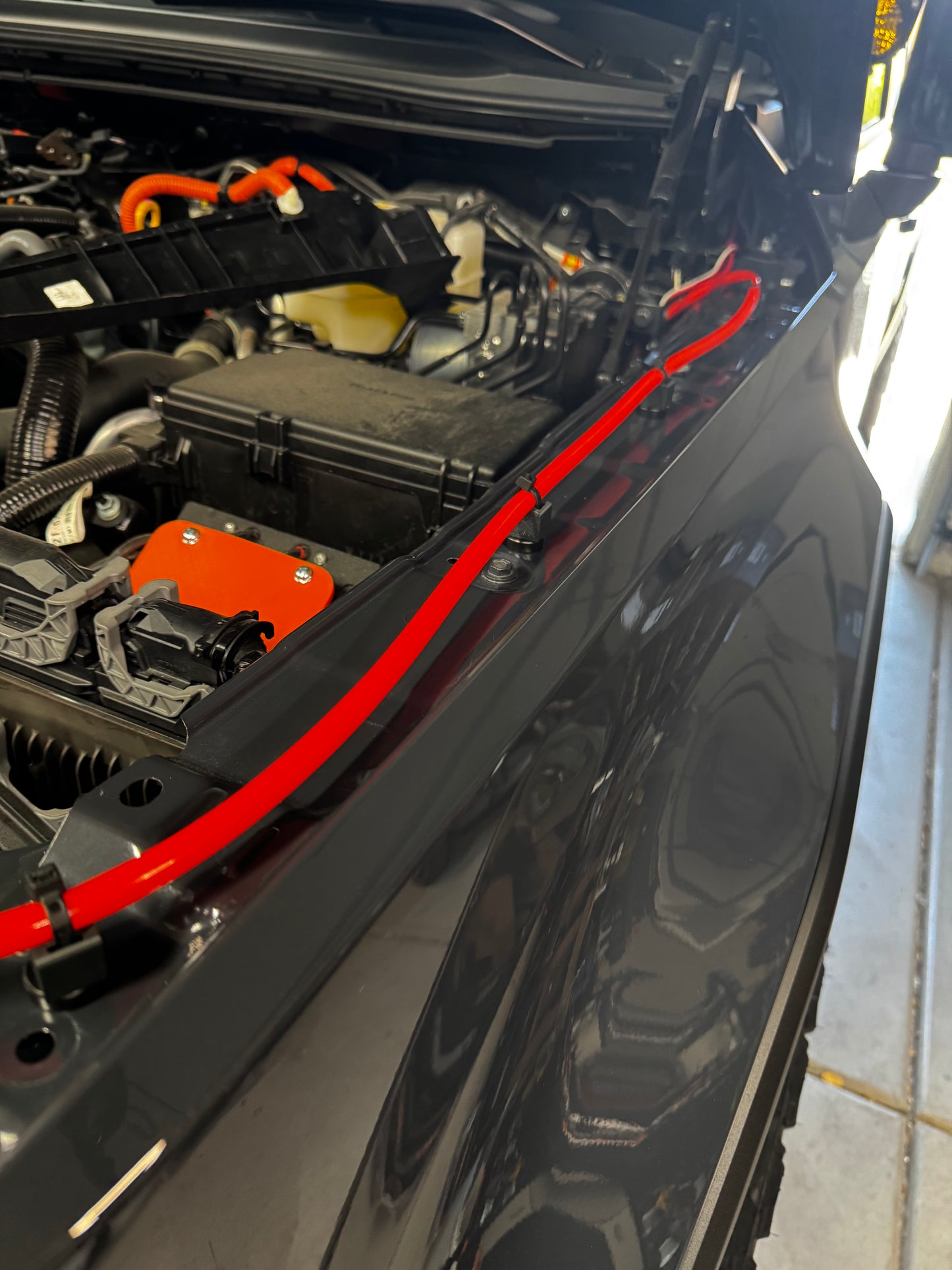 example of how Obisan3d magnetic zip tie mounts work
