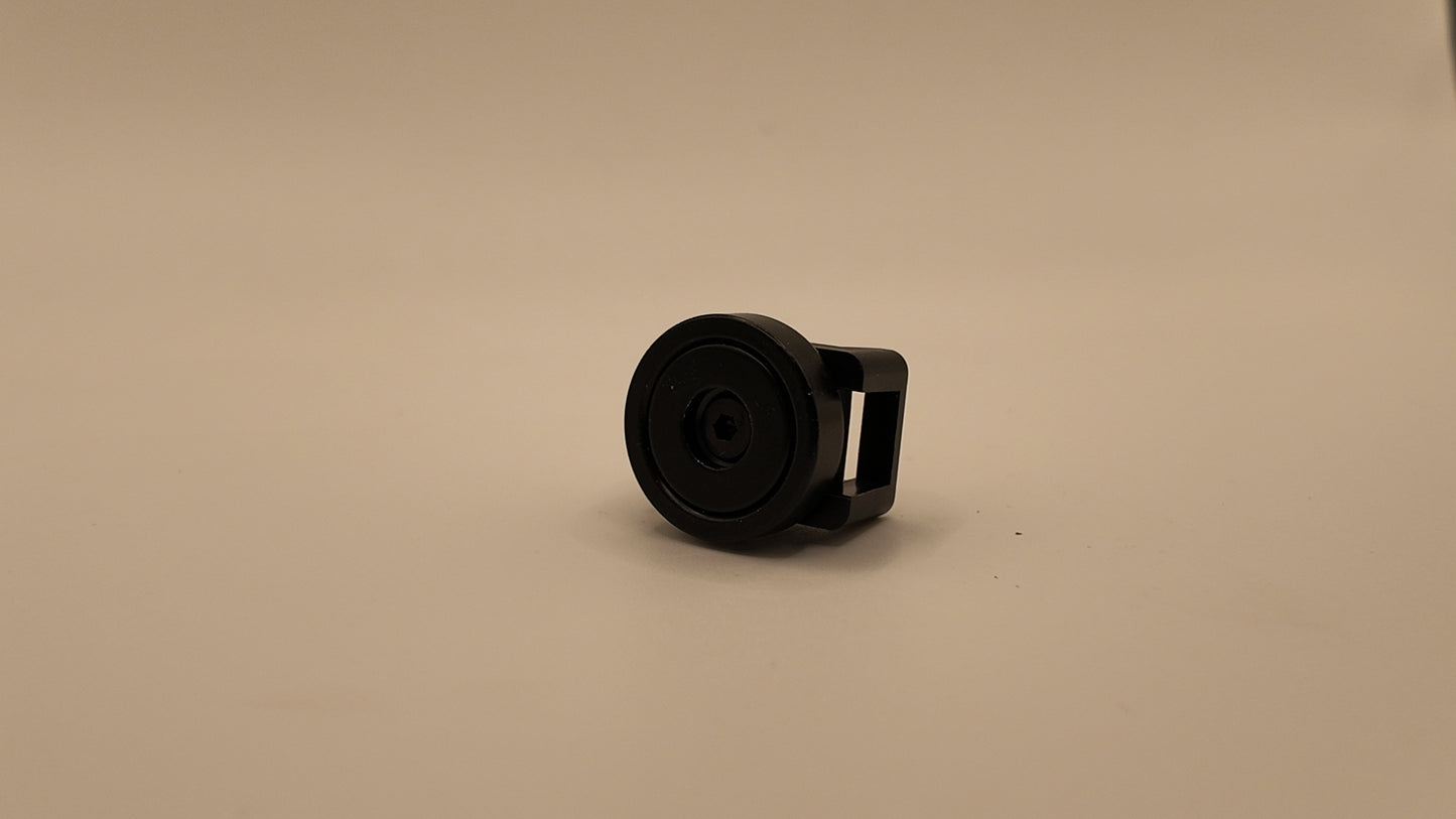close up detail of Obisan3d magnetic zip tie mount