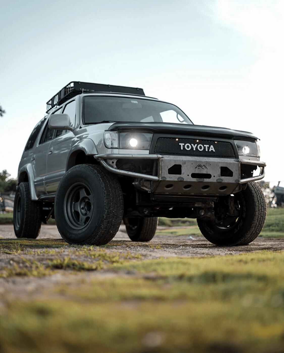 1996-2002 3rd Gen 4Runner Flush Grille