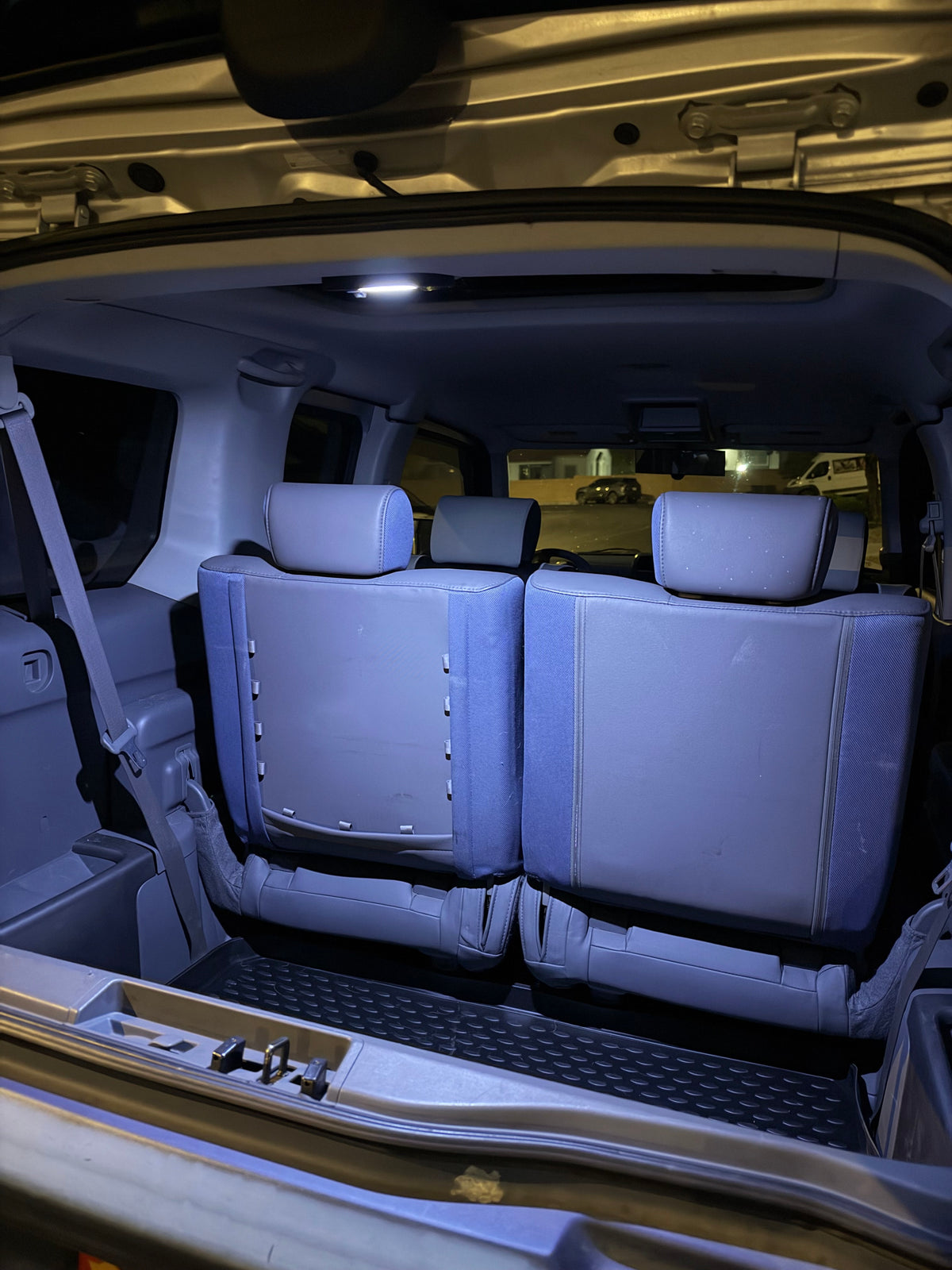 Honda Element interior dome light with white LED illumination